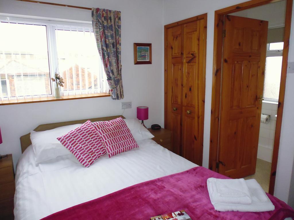 Kingscliff Bed and Breakfast Blackpool Esterno foto