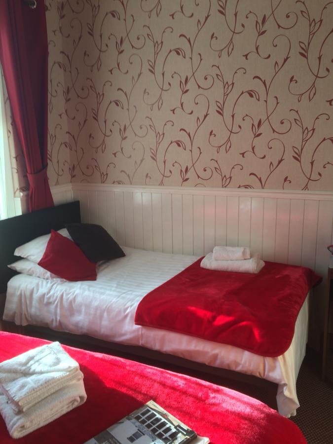 Kingscliff Bed and Breakfast Blackpool Esterno foto